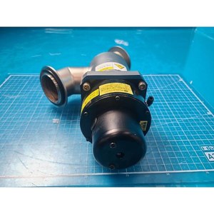 Vanne à vide à profil bas MKS LPV1-50-IK-CLVS, utilisée comme pièce détachée pour équipement semi-conducteur Legacy - Product Image 2