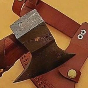 Hacha de Acero de Damasco Hecha a Mano de Alta Calidad con Mango de Madera de Palisandro y Funda de Cuero para Entusiastas del Aire Libre y Coleccionistas - Product Image 2