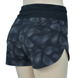 Shorts Bermuda Transpirables y Ecológicos con Logotipo Personalizado al por Mayor, Compresión, Levanta Glúteos, Bolsillo Trasero, para Fitness, Gimnasio, Running y Entrenamiento - Product Image 4