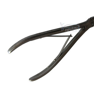 Ciseaux orthopédiques multi-usages robustes, outil chirurgical pour interventions en traumatologie orthopédique, ciseaux orthopédiques robustes certifiés - Product Image 5