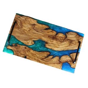 Plateau artistique en bois de résine époxy fabriqué à la main pour des idées de cadeaux uniques et des célébrations spéciales pour l'approvisionnement mondial - Product Image 5