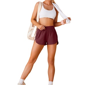 Short de course léger à 2 couches en éponge taille haute à séchage rapide pour femmes Poches d'entraînement et d'entraînement haute performance - Product Image 2