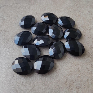 Piedra Preciosa Ovalada de Ónix Negro Natural, Corte Briolette Checker para Joyería, Tamaños Personalizados Disponibles al por Mayor - Product Image 4