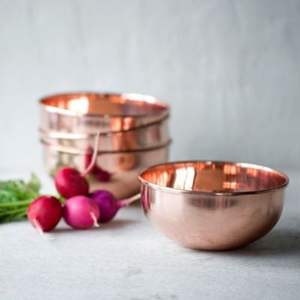 Bol en cuivre martelé de qualité supérieure pour la cuisine, vaisselle décorative, cadeau de mariage, artisanat indien fait main pour la salle à manger - Product Image 4