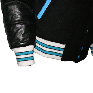 แจ็คเก็ตวาร์ซิตี้ไซส์ใหญ่พร้อมโลโก้สั่งทำพิเศษสำหรับผู้ชายและผู้หญิง ตัวเสื้อทำจากผ้าขนสัตว์ แขนเสื้อทำจากหนัง แจ็คเก็ตเบสบอลบอมเบอร์เลตเตอร์แมนสำหรับฤดูหนาว - Product Image 4