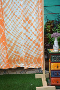 Rideau imprimé tie-dye teint à la main en coton naturel, décoration de fenêtre pour chambre, salon, bureau, hôtel - Product Image 3