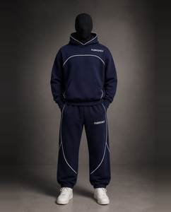 Ensemble de survêtement deux pièces pour homme personnalisé : sweat à capuche oversize et pantalon de jogging large noir et blanc, style streetwear - Product Image 2