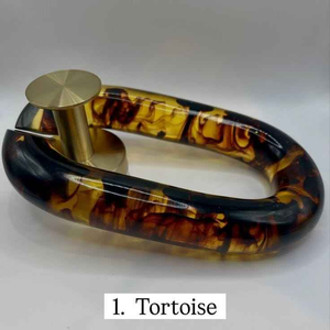 Décoration murale Art Déco en résine faite à la main, chaîne de maillons, art mural moderne pour une maison et un bureau élégants, décoration pour anniversaire et Diwali - Product Image 1