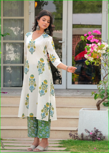 Ensemble Kurta A-Line blanc et vert Gulnaar - Product Image 3