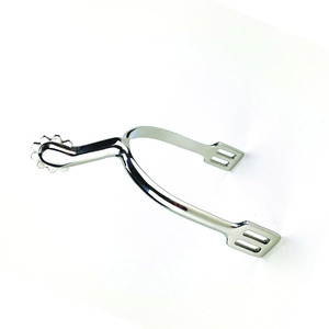 Equipo Ecuestre Profesional con Materiales de Calidad y Estructura Cómoda, Espuelas y Estribos - Product Image 5