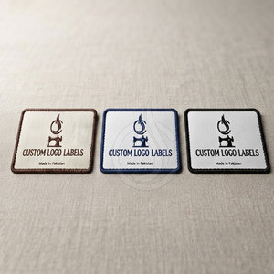 Étiquettes tissées personnalisables imprimées de haute qualité pour vêtements, chemises, sweats à capuche, vestes, sacs, uniformes, vêtements de mode, lavables - Product Image 3