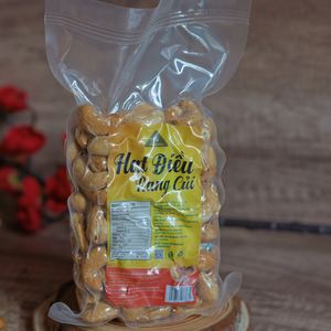 Noix de cajou grillées décortiquées de qualité supérieure du Vietnam W180 en emballage transparent à fermeture éclair de 250 g certifié ISO - Marque Dong Phu Prêt à l'emploi - Product Image 2