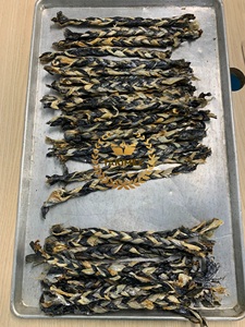 ขนมปลาแห้งรสอร่อยสำหรับสุนัขโอเมก้า-3ที่อุดมไปด้วยปลาแซลมอนบาซาหนังปลาขนาด500กรัมบรรจุมาจากโรงงาน takimex ประเทศเวียดนาม - Product Image 6