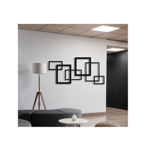 Sculpture murale en métal de qualité supérieure, faite à la main, décorative, pour un accent d'intérieur moderne. - Product Image 1
