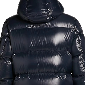 Veste matelassée coupe-vent personnalisée avec logo brodé et fermeture éclair, qualité supérieure, tendance, collection hiver 2026, vente en gros - Product Image 4