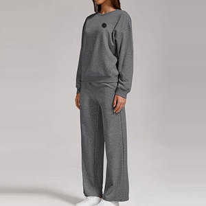 Ensemble de survêtement décontracté pour femme, confectionné en tissu doux, idéal pour les voyages, la maison et les activités quotidiennes - Product Image 5