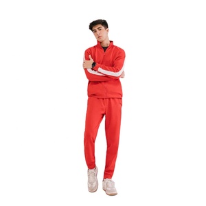 คอลเลคชั่นใหม่ชุดวอร์มสำหรับผู้ชายชุดวอร์มสีแดงแบบปรับแต่งได้ชุดวอร์มผ้าฟลีซนุ่มพิเศษสำหรับยิมและเลานจ์ - Product Image 2