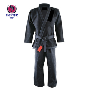Kimono de karaté en toile 100 % coton, poids lourd, uniforme d'arts martiaux pour les tournois, avec logo et taille personnalisés. - Product Image 6