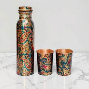 Botella de agua grande de cobre martillado con diseño de hoyuelos, portátil y moderna, para uso doméstico. - Product Image 3
