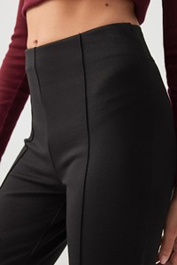 Leggings de yoga acampanados personalizados al por mayor con control de abdomen, tacto suave, cintura media, para entrenamiento y running, antibacterianos - Product Image 3