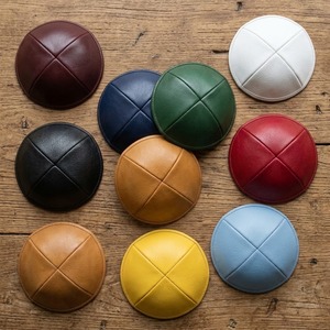 Kippa en cuir personnalisée avec étoile de David en relief, chapeau ethnique du Moyen-Orient pour homme, toutes saisons, couleur unie marron beige respirant - Product Image 3