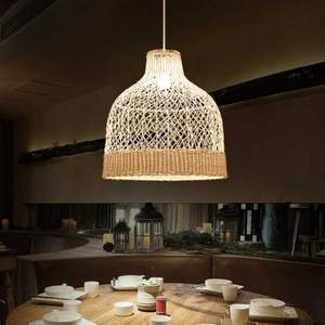 Luminaire suspendu de style industriel avec cordon réglable pour applications d'éclairage de cuisine et commercial - Product Image 1