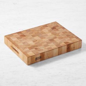 Planche à découper en bois artisanale, forme rectangulaire, avec poignée, finition naturelle, planche à découper antidérapante pour la cuisine - Product Image 2