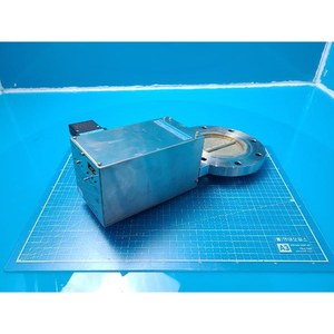 Válvula Angular de Alto Vacío FUJIMVAC RSX-100J Usada Como Pieza de Repuesto para Equipos de Semiconductores Legacy - Product Image 2