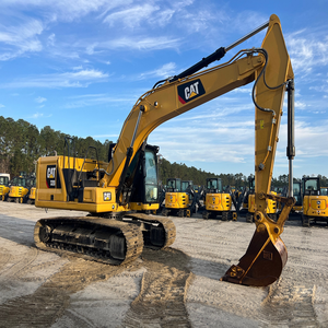 Excavadora Hidráulica de Orugas 320 de 2023, 1000 Toneladas de Peso Operativo, Origen Texas, para Excavación y Movimiento de Tierras en Construcción Pesada - Product Image 1