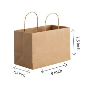 Bolsa de Papel Kraft Biodegradable con Asa de 9x5.5x7.5 Pulgadas para Aperitivos, Regalos y Golosinas Disponible al Mejor Precio - Product Image 5
