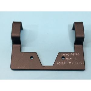 2 AMAT 0020-76569 Abrazadera, Base FRNT Línea de Agua FAC - Equipo y Piezas de Semiconductores de Confianza de la Marca Global Legacy - Product Image 1