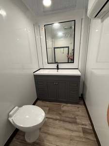 Hermosa Remolque de Baño Móvil - Product Image 5