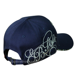 Gorra de Béisbol Personalizada ODM de Fábrica Vietnamita, Estilo Y2K, Desgastada, con Parche de Cruz Metálica, Gorra Urbana - Product Image 4