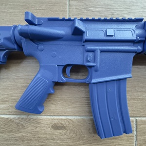 Pistola de entrenamiento M4A1 de plástico PP, no disparable, fábrica de Taiwán. - Product Image 3