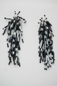 Pendientes de cuentas de vidrio hechos a mano estilo hippie, joyería de moda para mujer, diseño indio de tendencia 2026 - Product Image 2