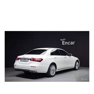 Mercedes-Benz Clase E E250 Exclusive 2023, 16,596 km, Volante a la Izquierda, Caja de Cambios Automática, Asientos de Cuero, Cámara Trasera - Product Image 2