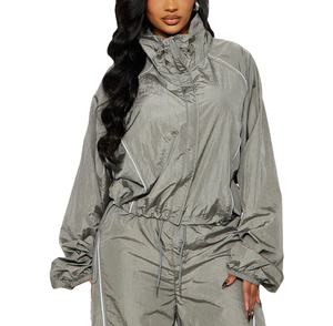 Ensemble court en nylon fin pour femme, fabriqué sur mesure, avec logo brodé, coupe-vent, survêtement en polyester, taille personnalisée 2026 - Product Image 1