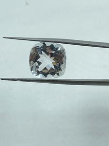 Top Quality White <b>Colour</b> Natural White Topaz Loose Gemstone <b>Cushion</b> Cut 27.00CTS 14mm For Jewelry Making - Product Image 2