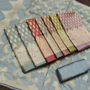 Traje de Seda Pura Banarasi - Product Image 1