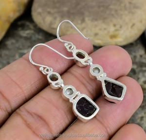 Boucles d'oreilles pendantes en argent sterling 925 avec perles de grenat faites à la main - Product Image 3