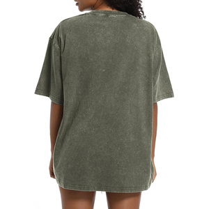 Camiseta de punto holgada de manga corta con cuello redondo y color liso verde oliva para mujer - Product Image 2