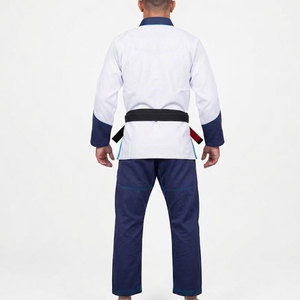 Uniforme de karaté professionnel pour adultes, 100% coton, respirant, séchage rapide, tissu résistant, conçu pour les séances d'entraînement et de sparring intenses - Product Image 4
