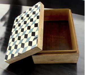 <b>Decorative</b> Luxury Resin Handcrafted Trinket Jewellery <b>Box</b> Unique Artistic Design Elegant <b>Storage</b> <b>For</b> Precious Jewelry And Items - Product Image 6