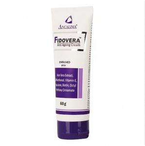 Limpiador Facial Humectante Natural de Excelente Calidad con Fórmula Blanqueadora y Antienvejecimiento Disponible a Precio Directo - Product Image 4