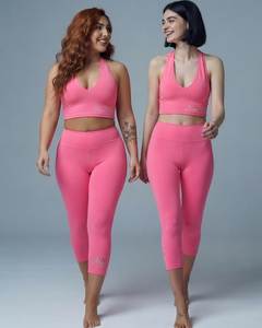 <b>Pink</b> Solid Simple High Waist <b>Yoga</b> Leggings with Custom Colors Embroidery Logo Knee Length Seamless Quick Dry - Product Image 1