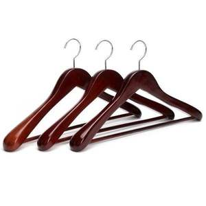 Cintres en bois naturel et acier avec crochets chromés – Écologiques, classiques et durables – Lot pour armoire - Product Image 4