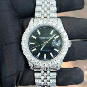 Montre personnalisée en acier inoxydable style pièce de monnaie, entièrement sertie de diamants Moissanite, cadran noir, date automatique, mouvement mécanique, unisexe - Product Image 1