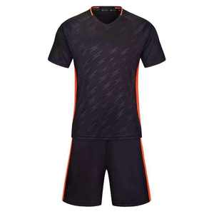 Uniformes de football de haute qualité, respirants, anti-humidité, séchage rapide, antibactériens, vêtements de sport de qualité supérieure, uniformes tendance - Product Image 3