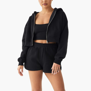 Ensemble deux pièces personnalisé en coton 100 % pour femme : sweat à capuche court zippé à manches longues et short taille mi-haute coupe ajustée avec fentes latérales - Product Image 3