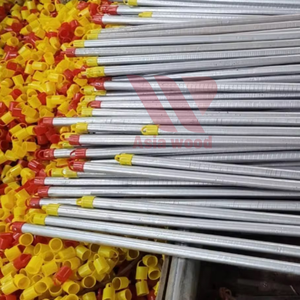 Balai et pelle ergonomiques 2-en-1 de haute qualité avec manche en bois d'eucalyptus, poils doux et revêtement en PVC argenté pour meubles et toilettes - Product Image 1